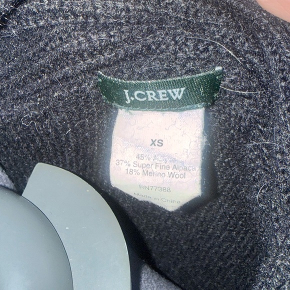 J. Crew Black V-Neck Women's Sweater - Picture 2 of 2